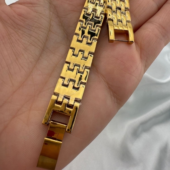 Panther Classic Diamond Gold Women\'s Watch